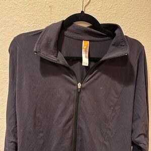 Lucy zip up jacket